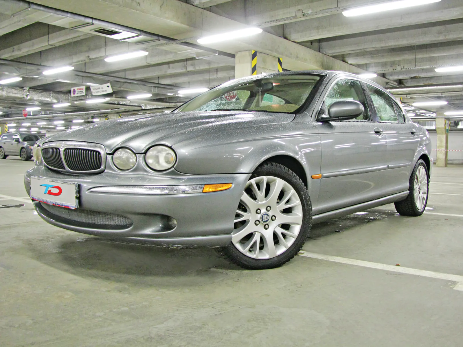 Cars photograph 6