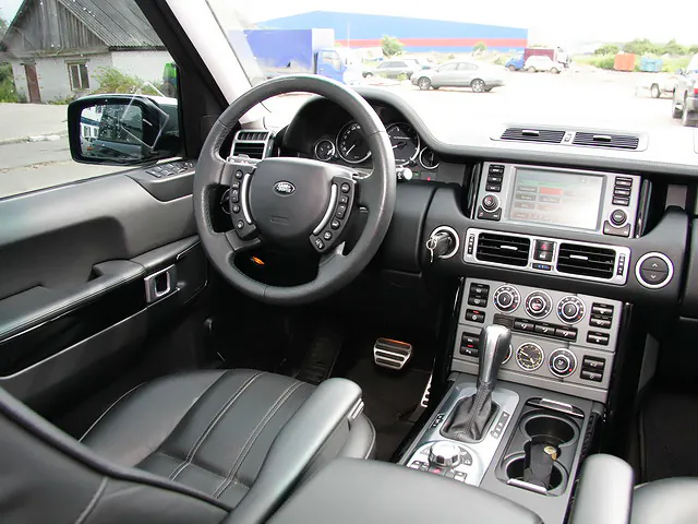 Cars photograph 11