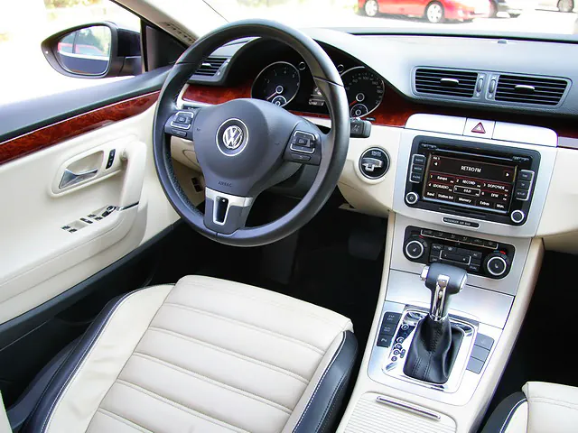 Cars photograph 14